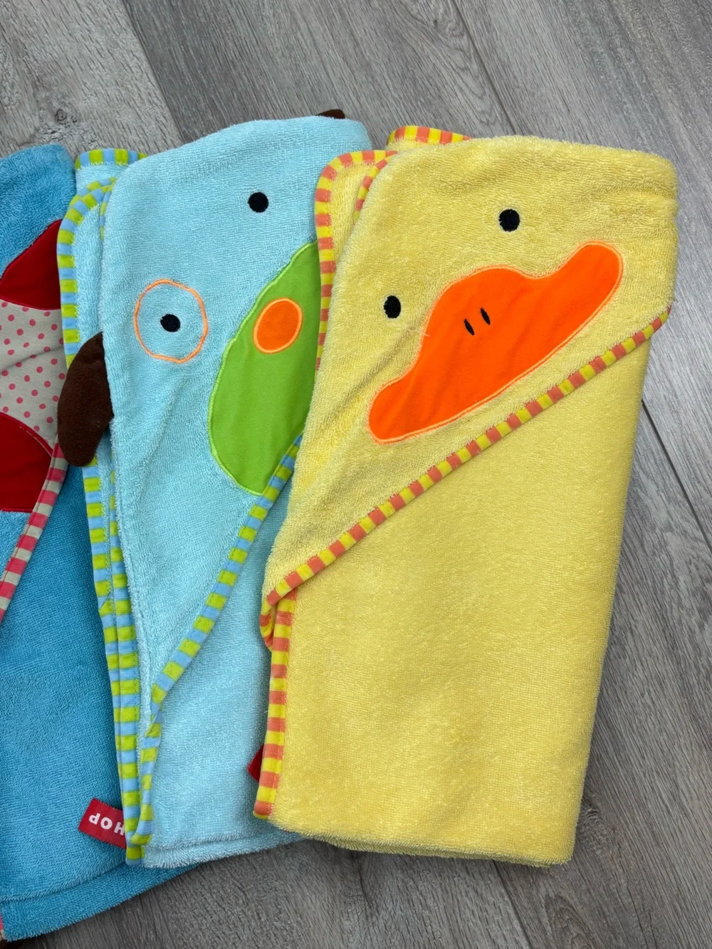 (4) Skip Hop Towel Lot Monkey Dog Duck Owl Skip Hop Hooded Towel